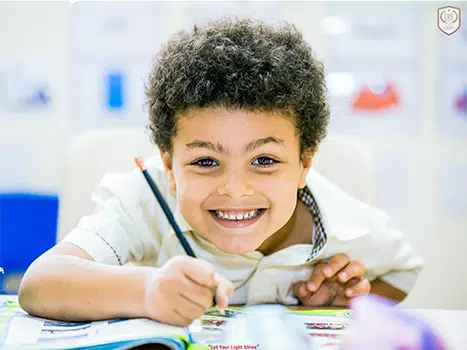 Children Writing - diyafahinternationalschool.